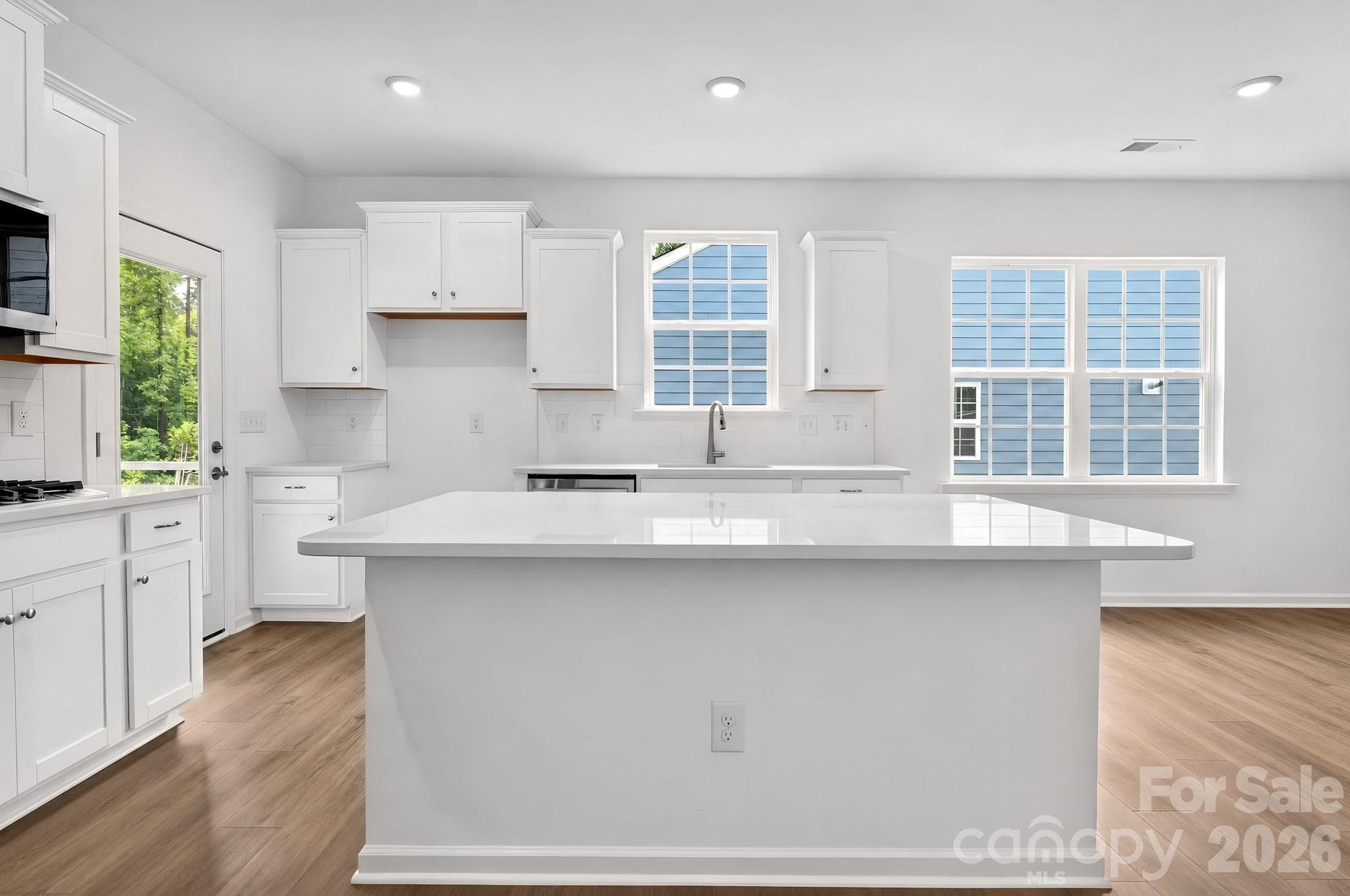Single Family Residence at Lancaster, photo 13 of 30