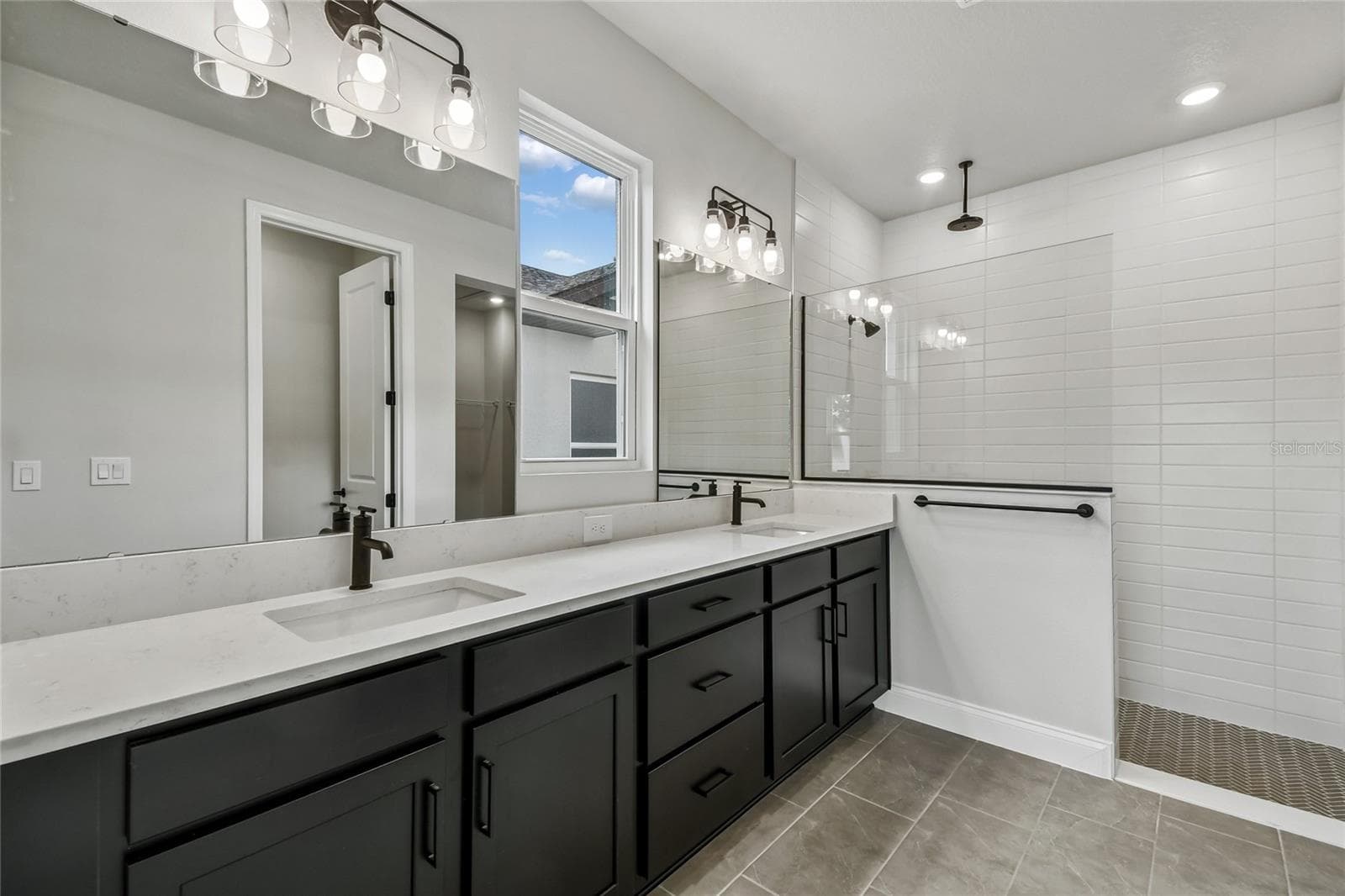Owner's Bath - 5735 LEAFLET TRAIL, MOUNT DORA