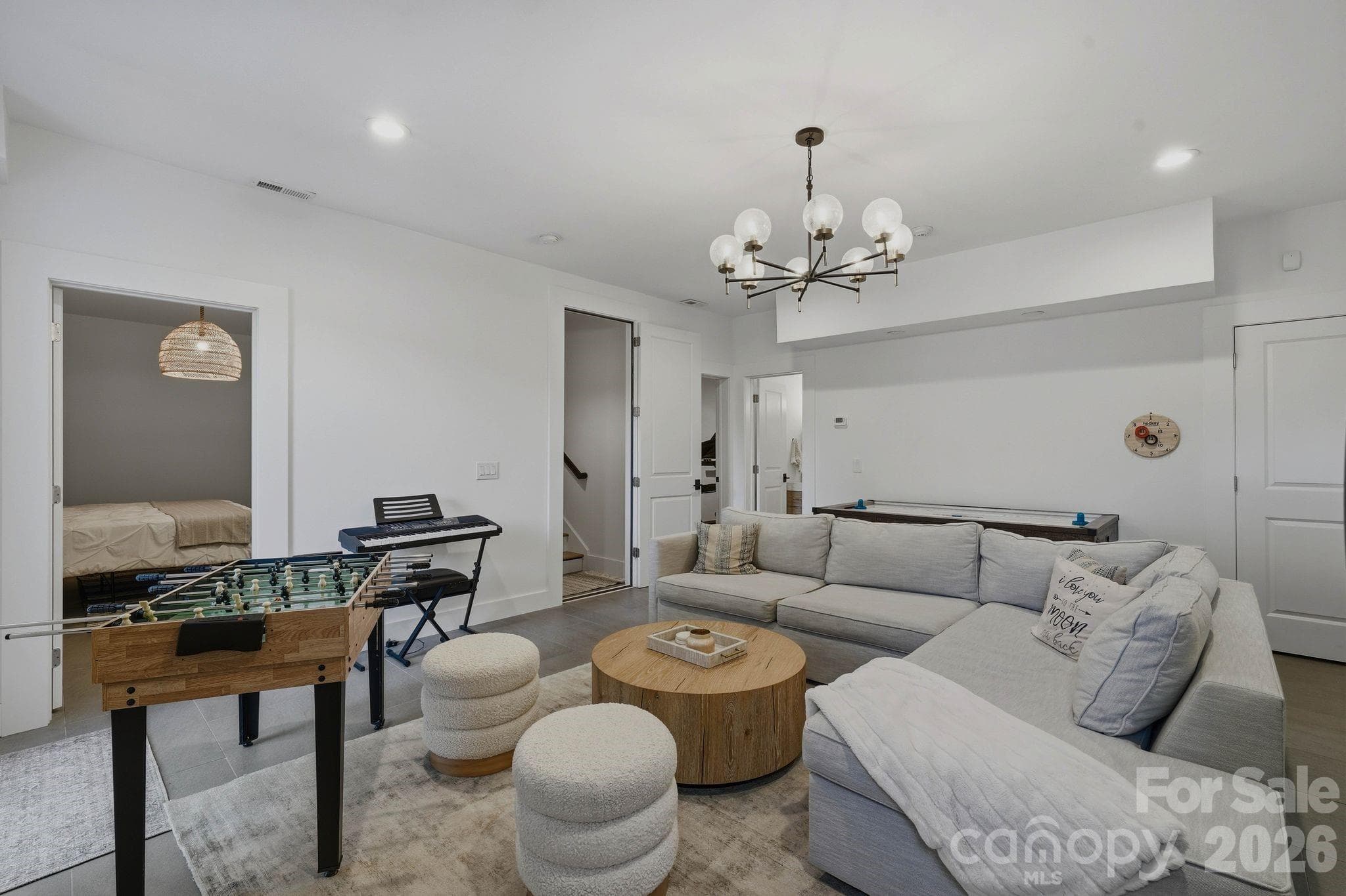 Basement suite - 16525 Forest Home Road, Charlotte
