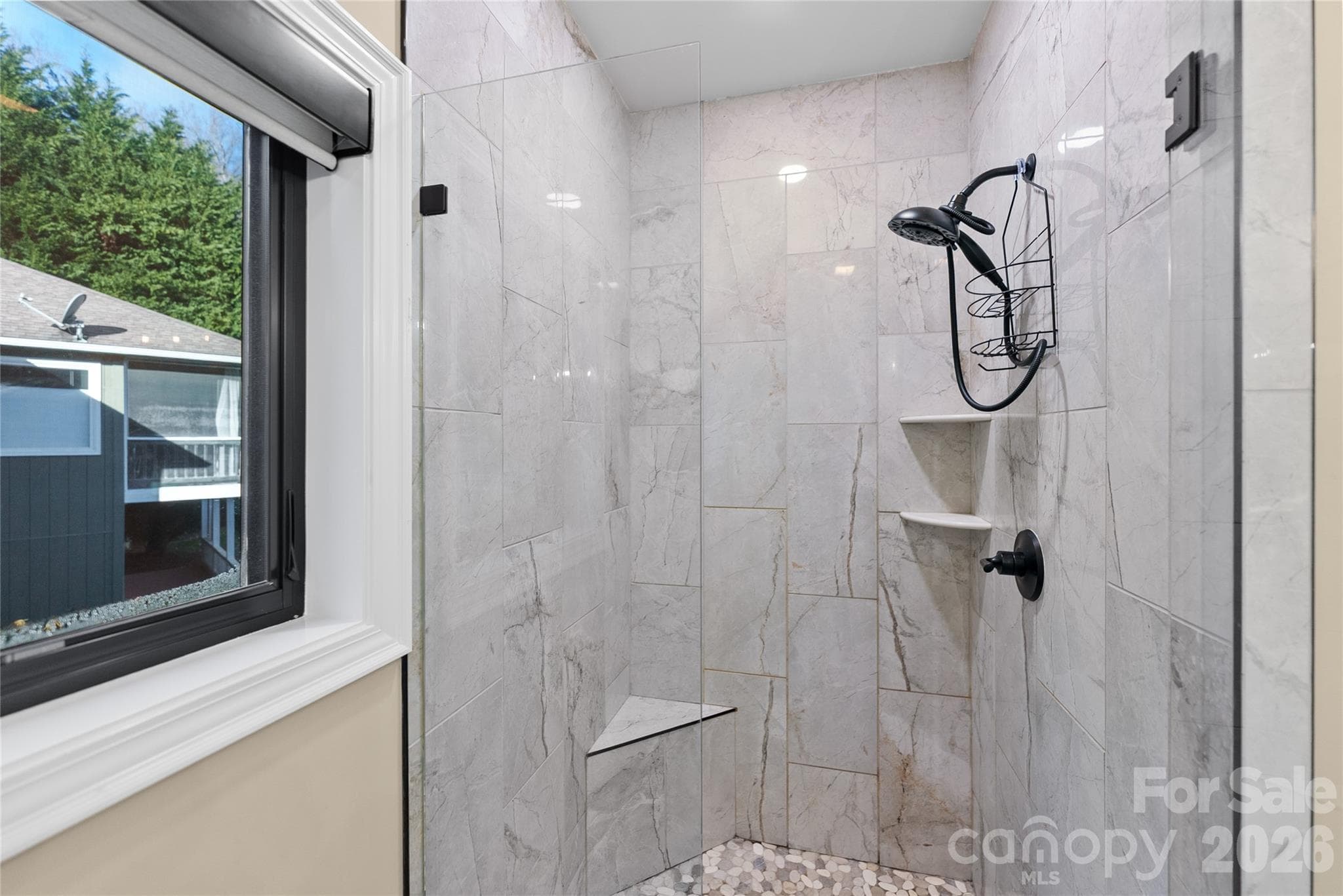 Single Family Residence at Waynesville, photo 8 of 22