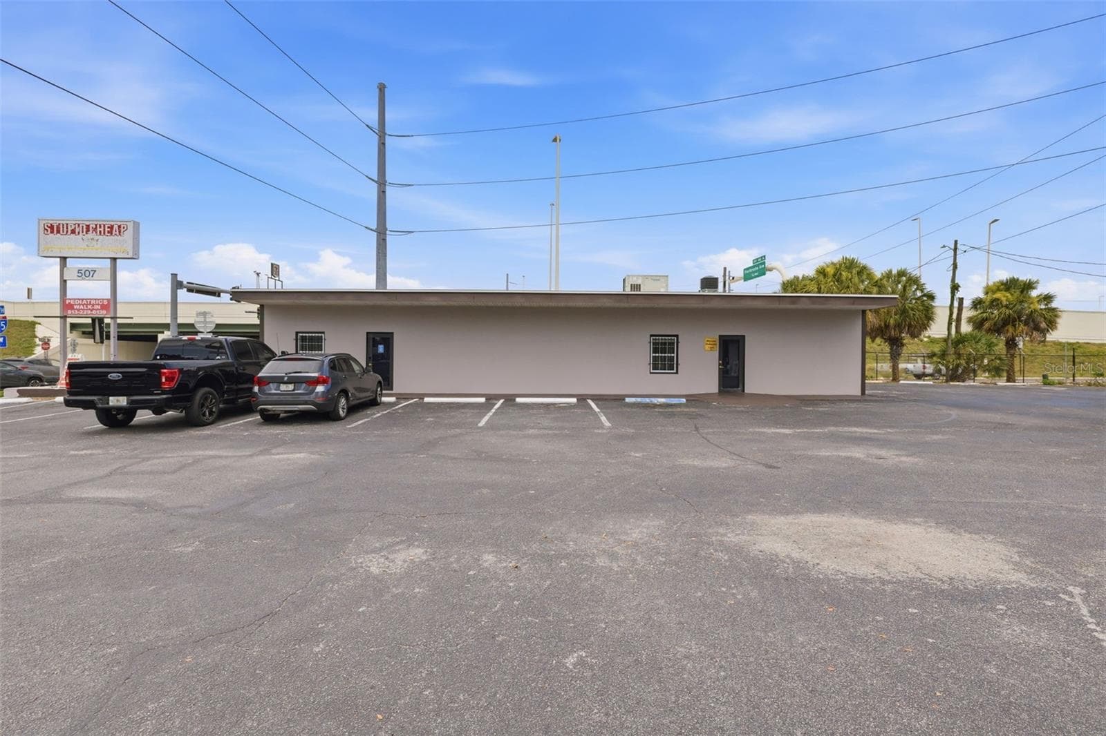 Retail at 507 E DR MARTIN LUTHER KING JR BLVD, TAMPA, photo 3 of 19