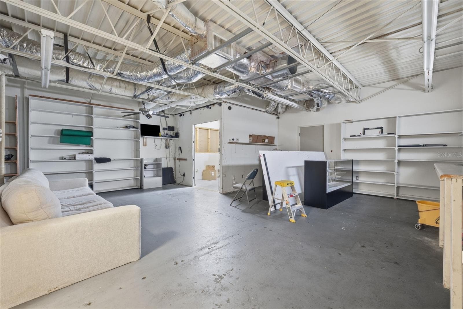 Retail at 507 E DR MARTIN LUTHER KING JR BLVD, TAMPA, photo 14 of 19