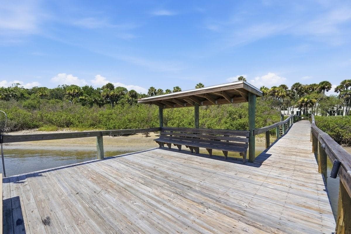 Fishing Pier - 304 PORTSIDE LN, EDGEWATER