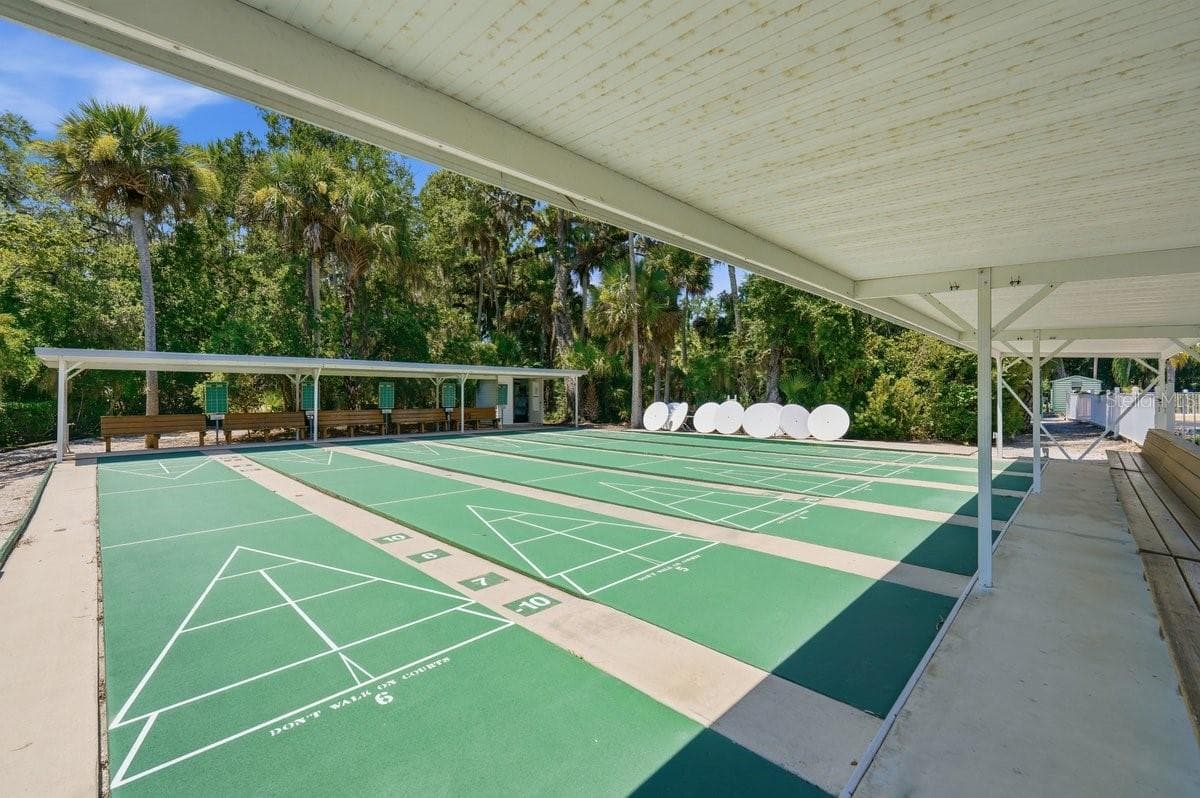 Shuffle Board Courts - 304 PORTSIDE LN, EDGEWATER