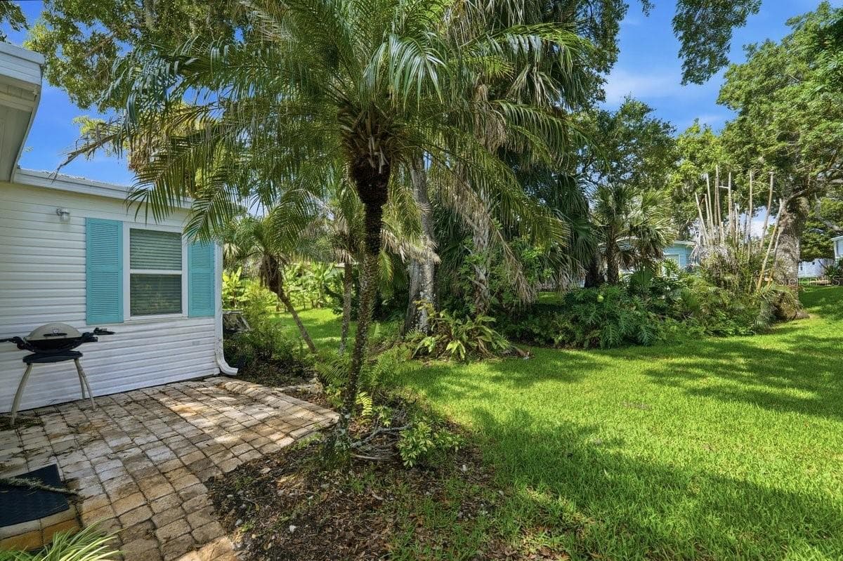 Manufactured Home at 304 PORTSIDE LN, EDGEWATER, photo 19 of 70
