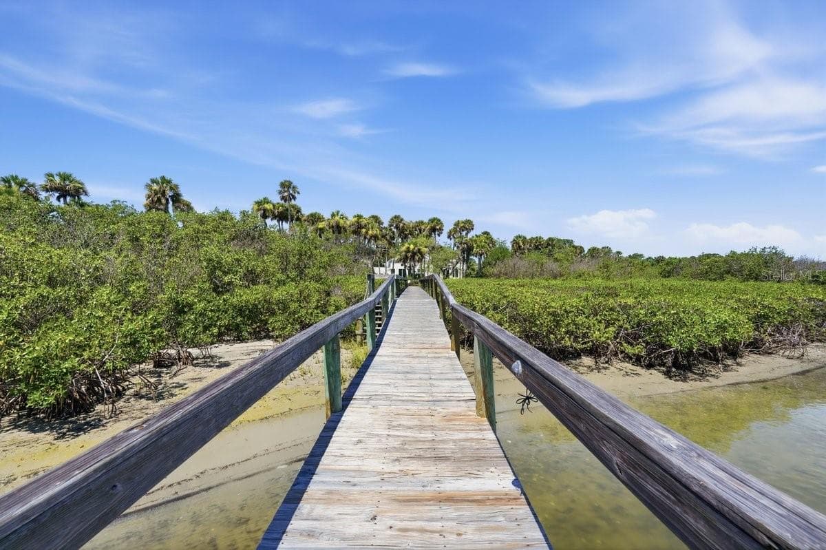 Fishing Pier - 304 PORTSIDE LN, EDGEWATER