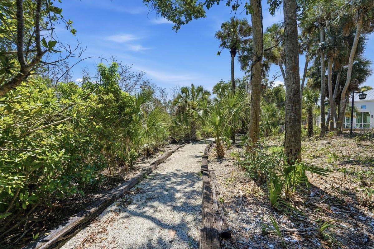 Nature Path by the Clubhouse - 304 PORTSIDE LN, EDGEWATER