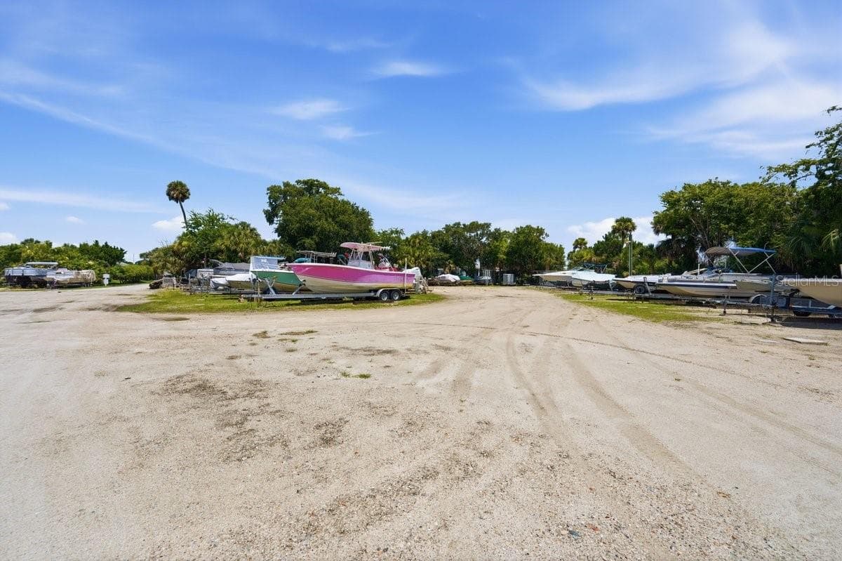 More Boat Storage - 304 PORTSIDE LN, EDGEWATER