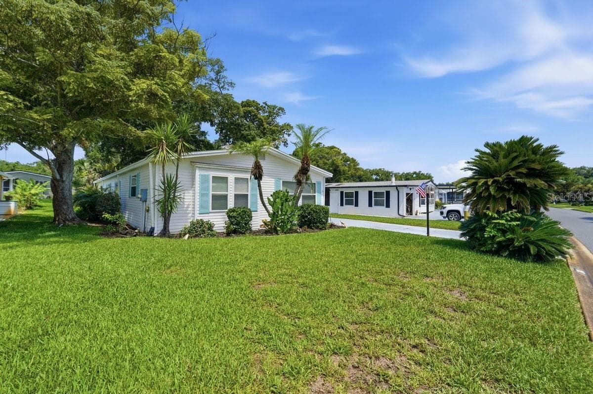 Manufactured Home at 304 PORTSIDE LN, EDGEWATER, photo 70 of 70