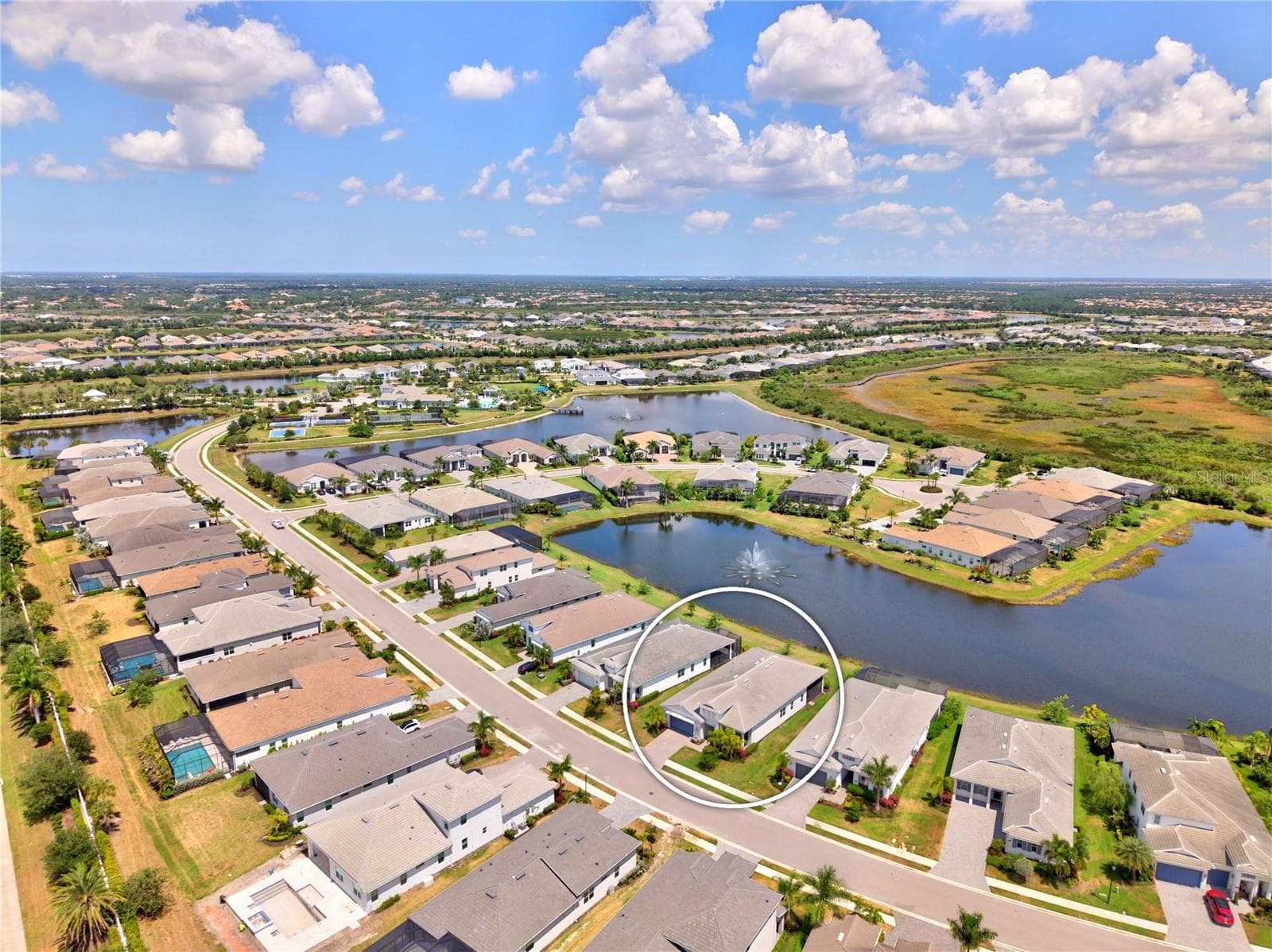 Single Family Residence at 8154 REDONDA LOOP, LAKEWOOD RANCH, photo 65 of 95