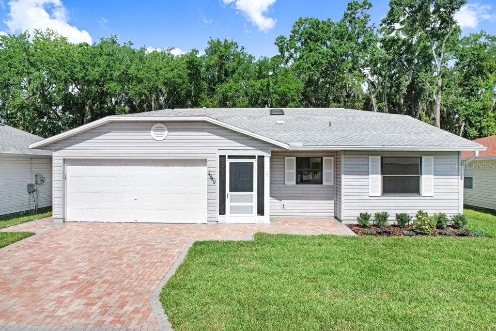 4949 PLEASANT HOLLOW TRL #211