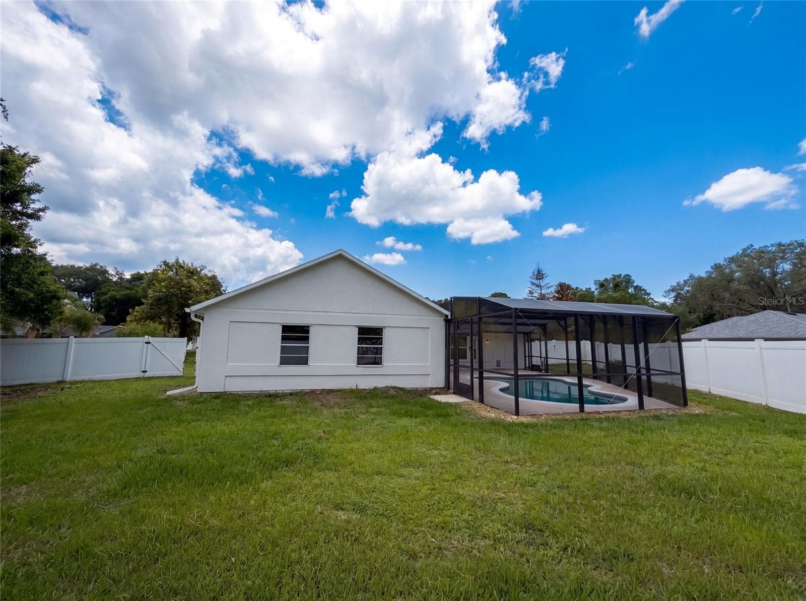 Single Family Residence at 546 PENNS NECK DR, DELAND, photo 5 of 19