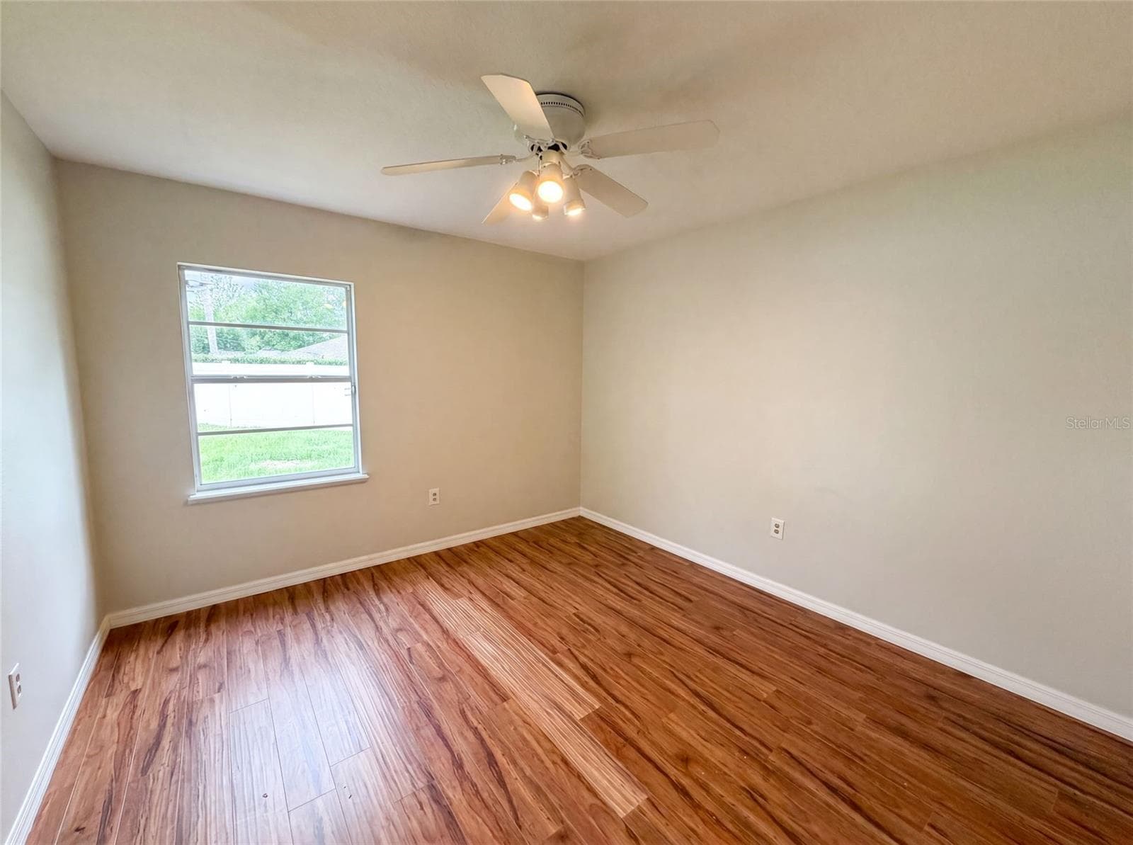 Single Family Residence at 546 PENNS NECK DR, DELAND, photo 8 of 19