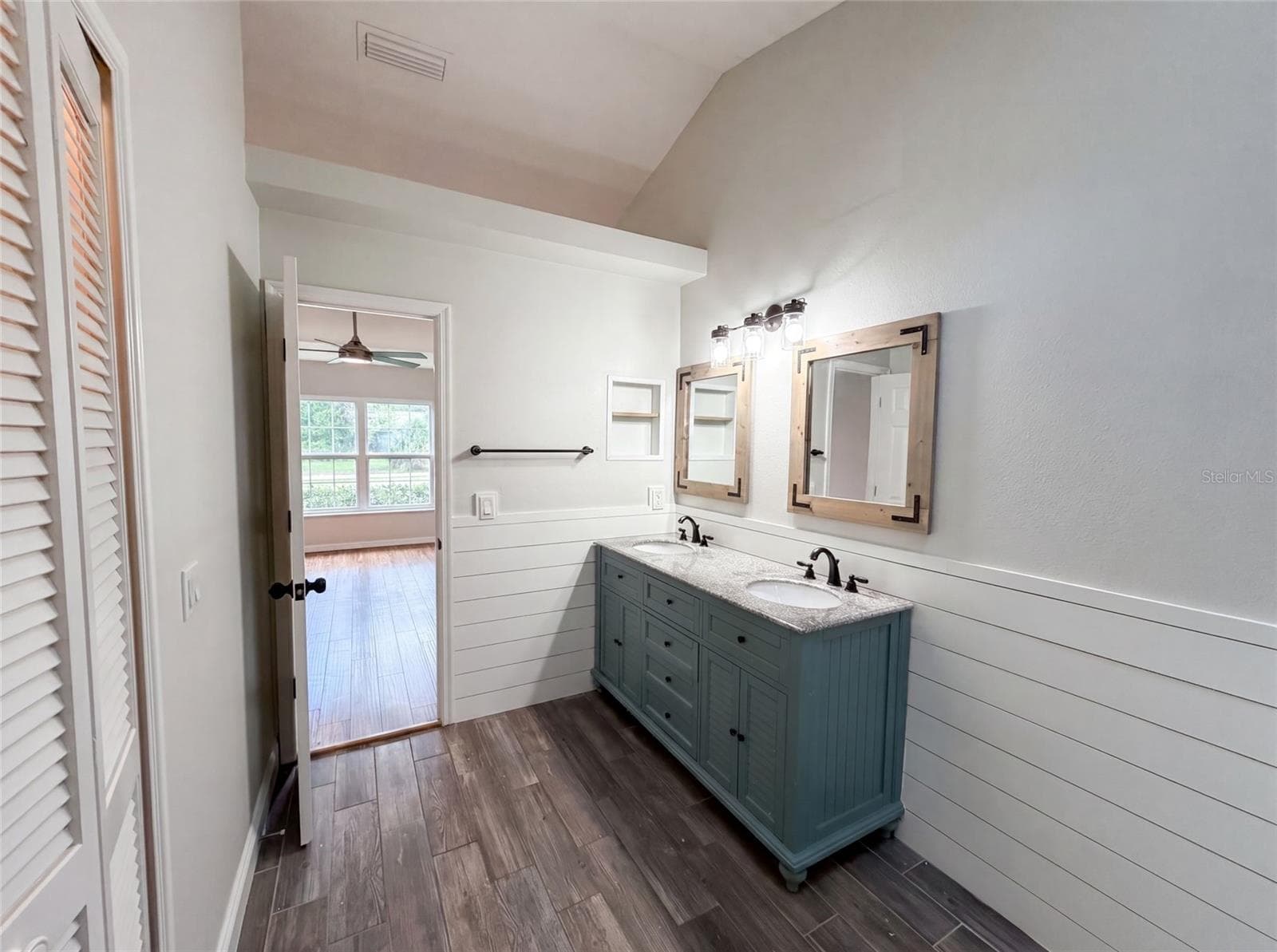 Single Family Residence at 546 PENNS NECK DR, DELAND, photo 13 of 19