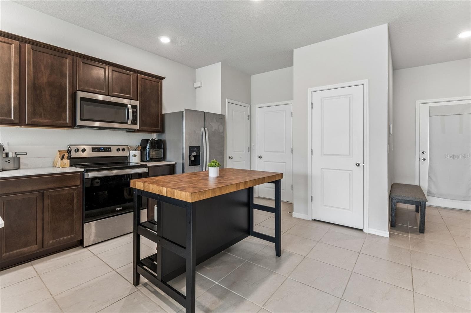 Townhouse at 31357 AMBERVIEW BND, WESLEY CHAPEL, photo 9 of 65