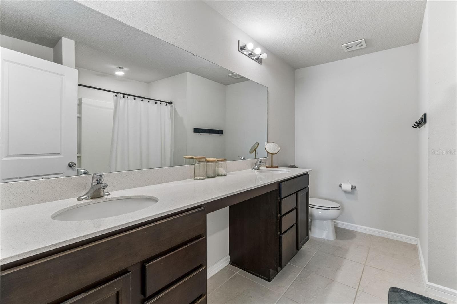 Townhouse at 31357 AMBERVIEW BND, WESLEY CHAPEL, photo 23 of 65