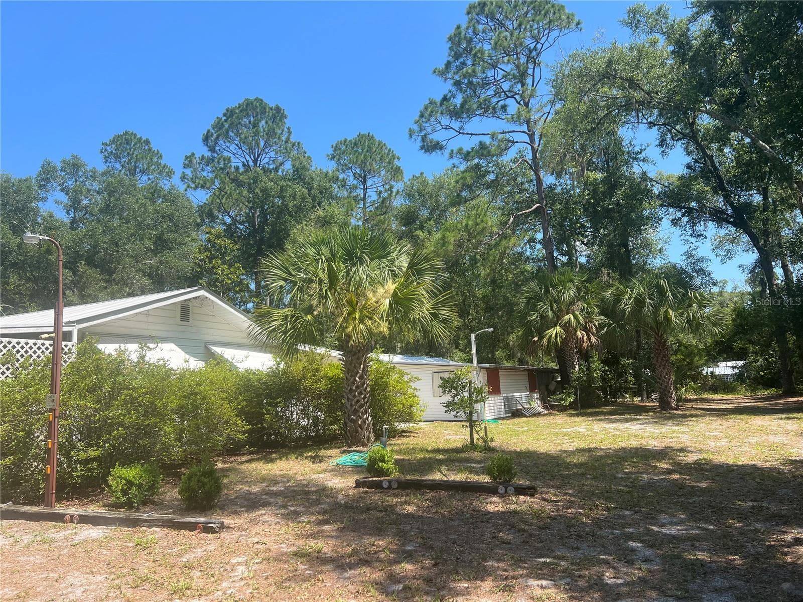 Single Family Residence at 203 SE 45 AVE, CROSS CITY, photo 6 of 48
