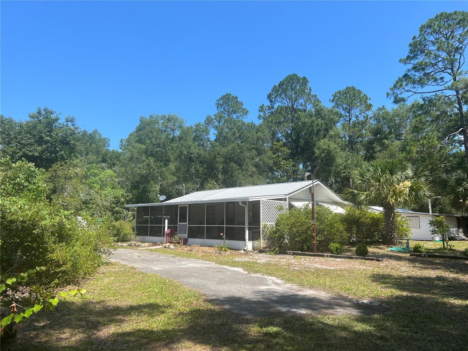 Single Family Residence at 203 SE 45 AVE, CROSS CITY, photo 16 of 48