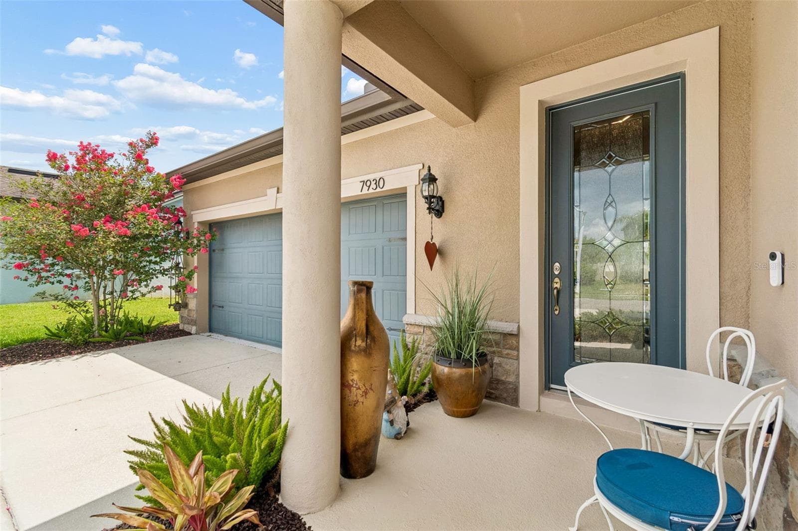 Single Family Residence at 7930 OLIVE BROOK DR, WESLEY CHAPEL, photo 2 of 45
