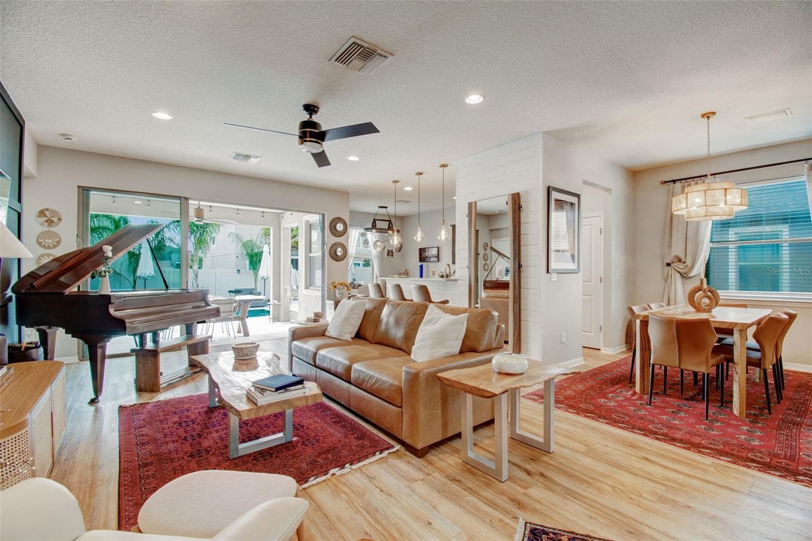 Single Family Residence at 7930 OLIVE BROOK DR, WESLEY CHAPEL, photo 15 of 45