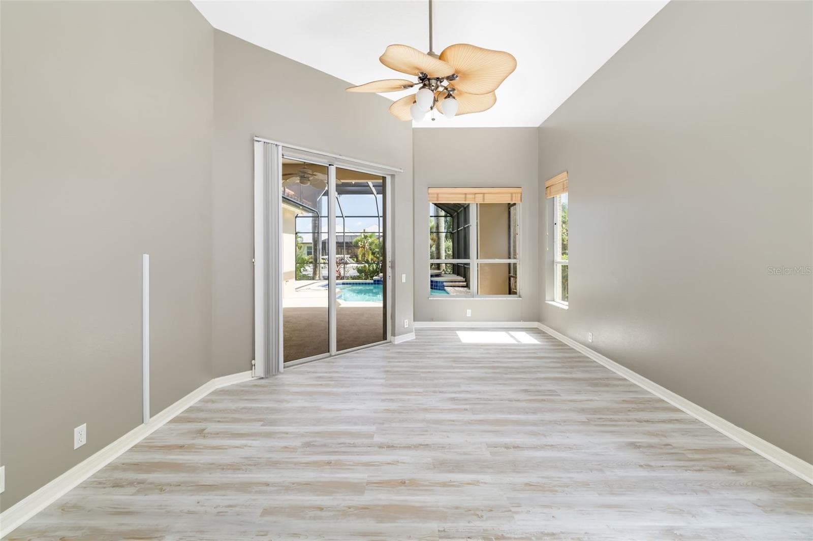 Single Family Residence at 4770 MAINSAIL DR, BRADENTON, photo 26 of 60