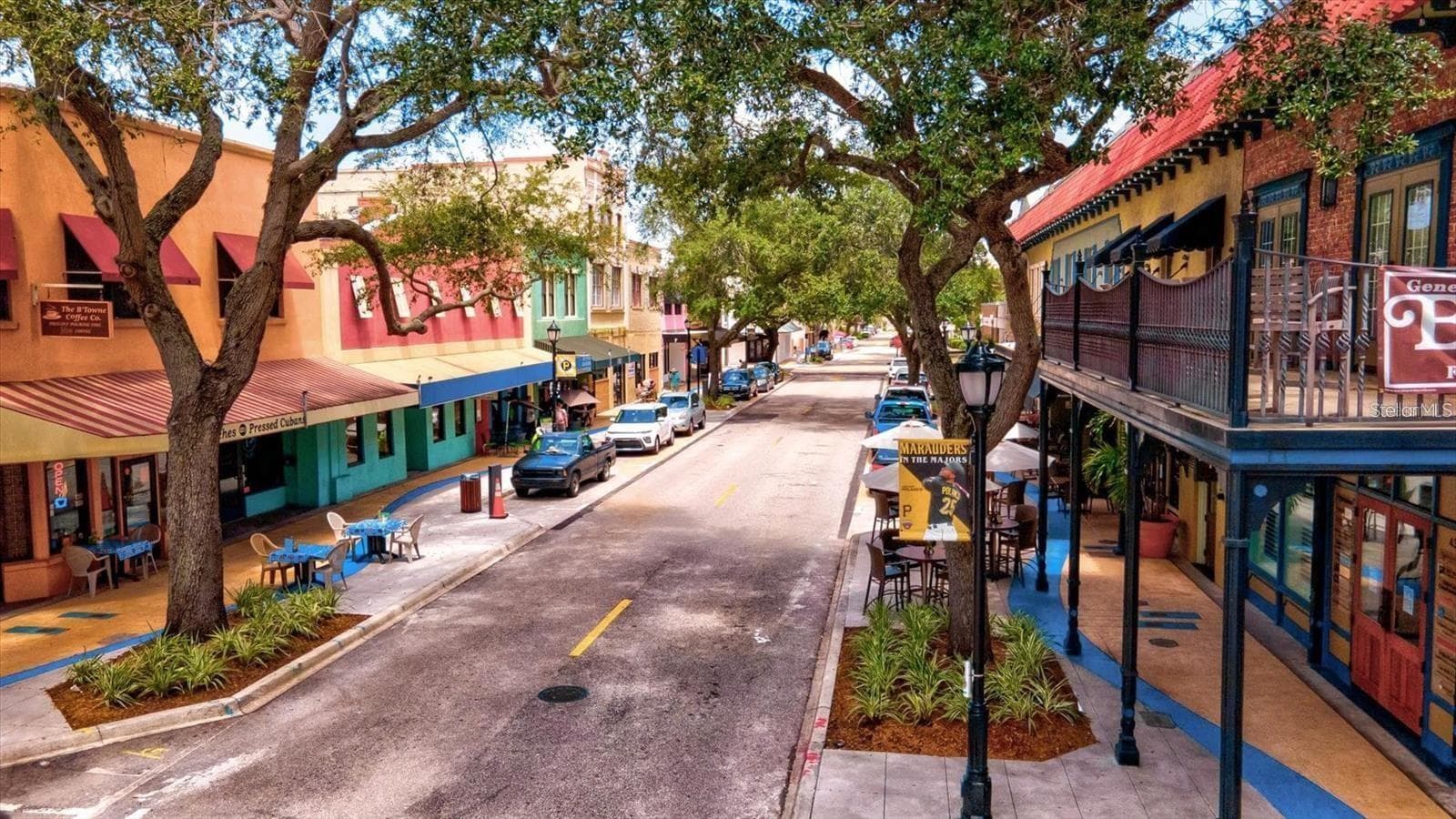 Historical downtown Bradenton filled with restaurants, shops, bars and monthly farmers market - 4770 MAINSAIL DR, BRADENTON
