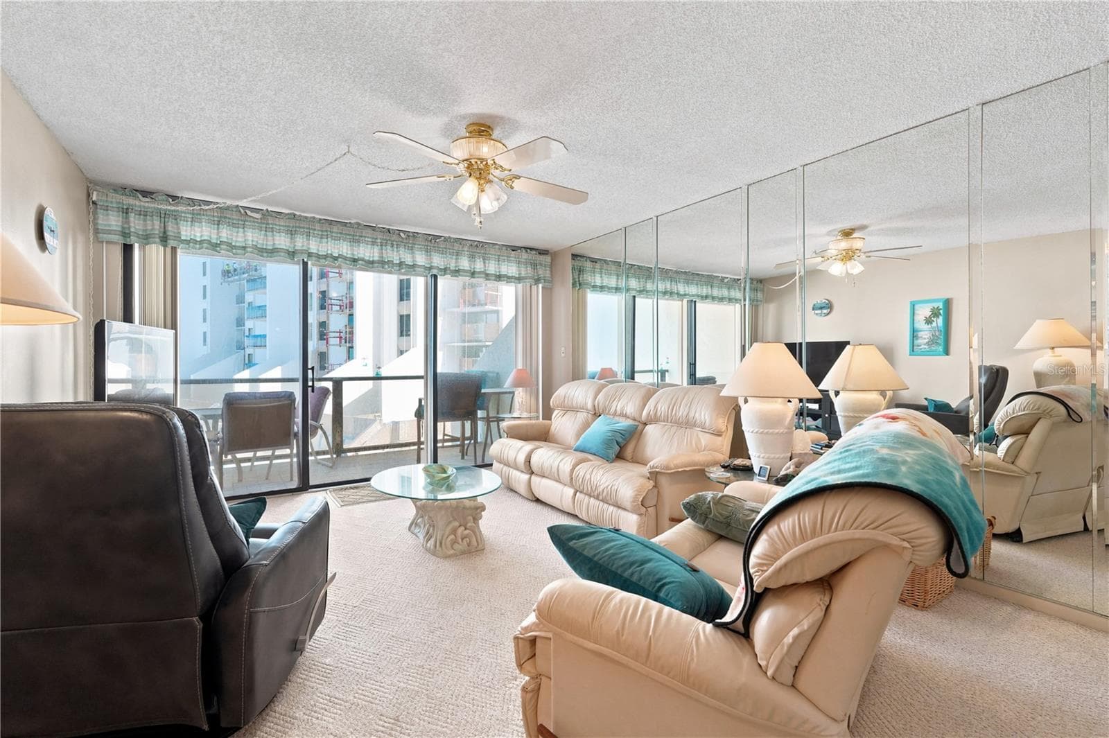Condominium at 450 S GULFVIEW BLVD #301, CLEARWATER BEACH, photo 16 of 31
