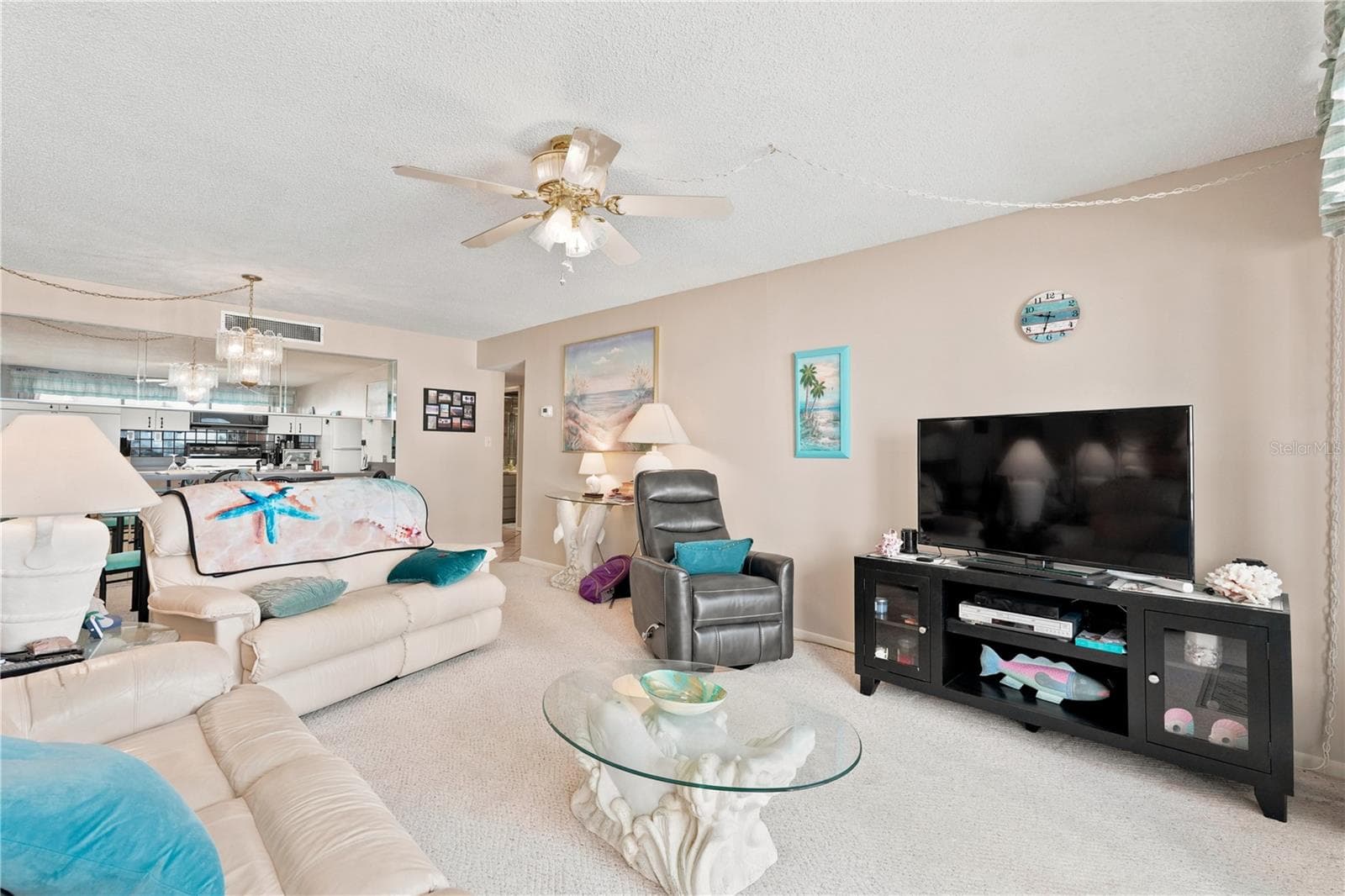 Condominium at 450 S GULFVIEW BLVD #301, CLEARWATER BEACH, photo 17 of 31