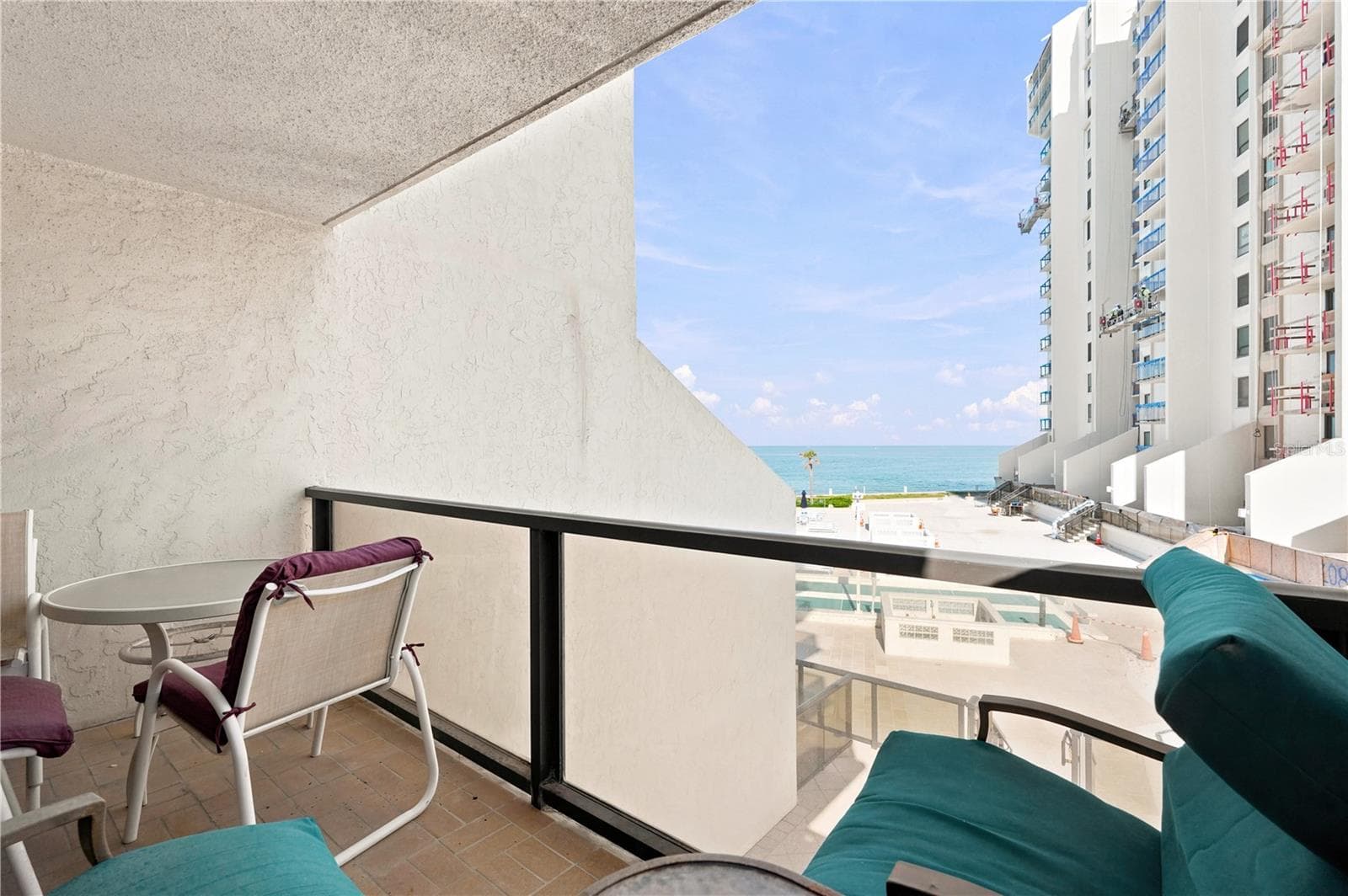 Condominium at 450 S GULFVIEW BLVD #301, CLEARWATER BEACH, photo 18 of 31