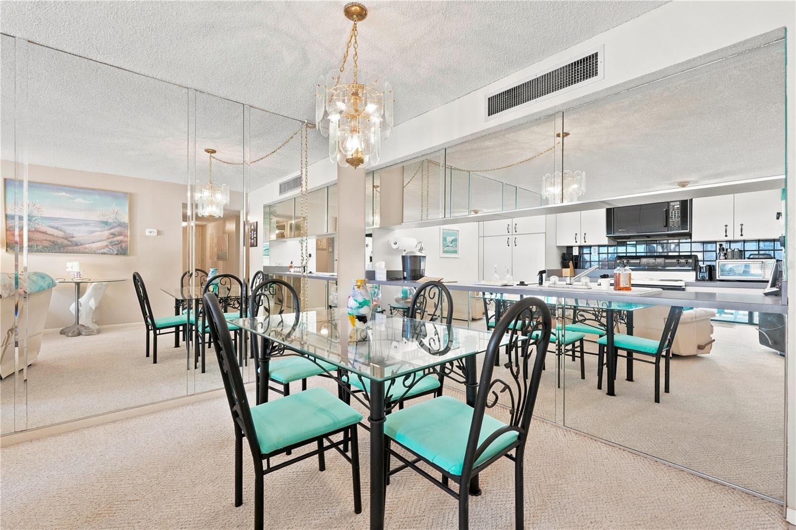 Condominium at 450 S GULFVIEW BLVD #301, CLEARWATER BEACH, photo 20 of 31