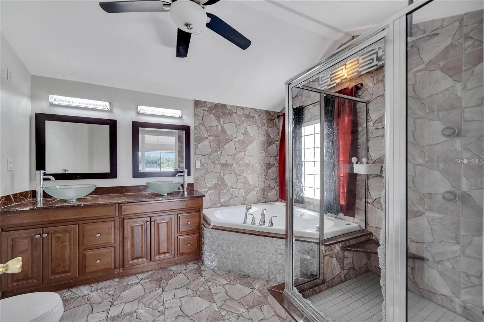 Single Family Residence at 9307 RIVER COVE DR, RIVERVIEW, photo 58 of 85