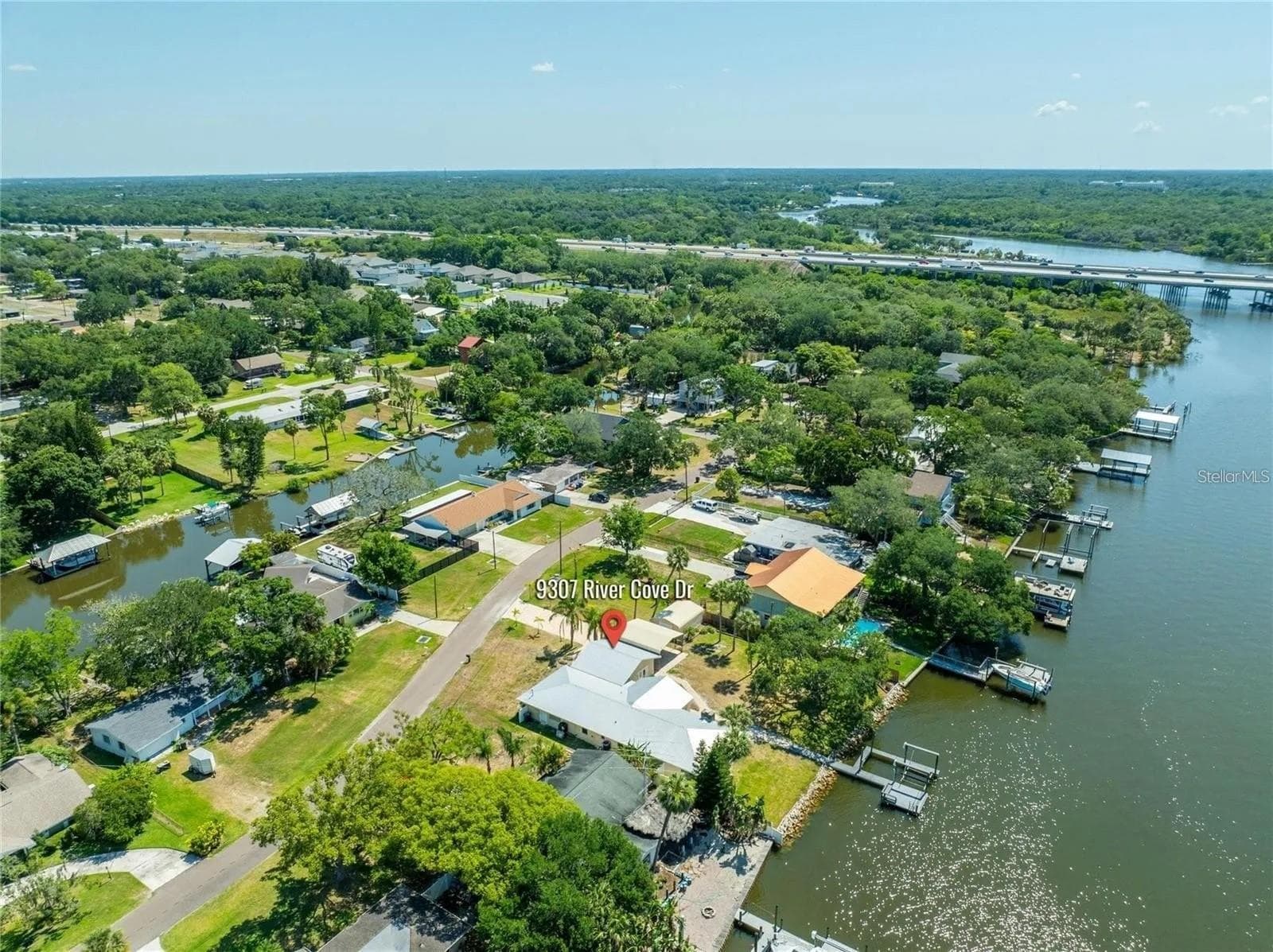 Single Family Residence at 9307 RIVER COVE DR, RIVERVIEW, photo 81 of 85