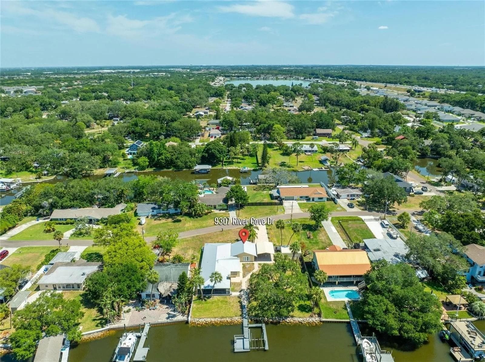 Single Family Residence at 9307 RIVER COVE DR, RIVERVIEW, photo 82 of 85