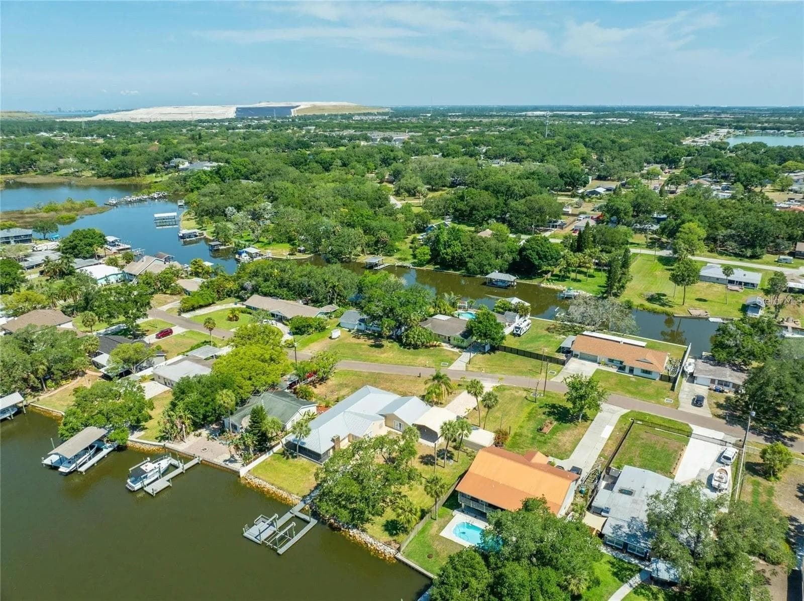 Single Family Residence at 9307 RIVER COVE DR, RIVERVIEW, photo 83 of 85