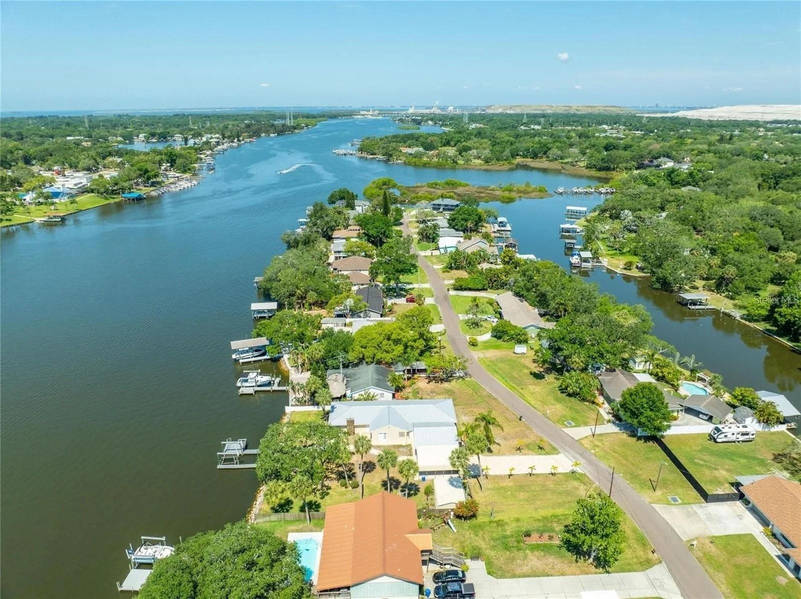Single Family Residence at 9307 RIVER COVE DR, RIVERVIEW, photo 84 of 85