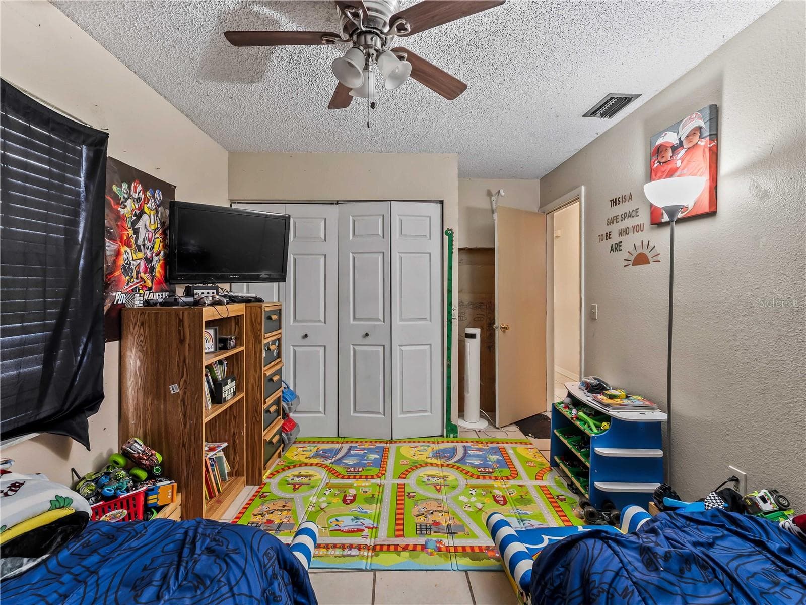 Bedroom_1018RedBayTer_PortCharlotte_NaturalLight_Entry.jpg - 1018 RED BAY TER NW, PORT CHARLOTTE