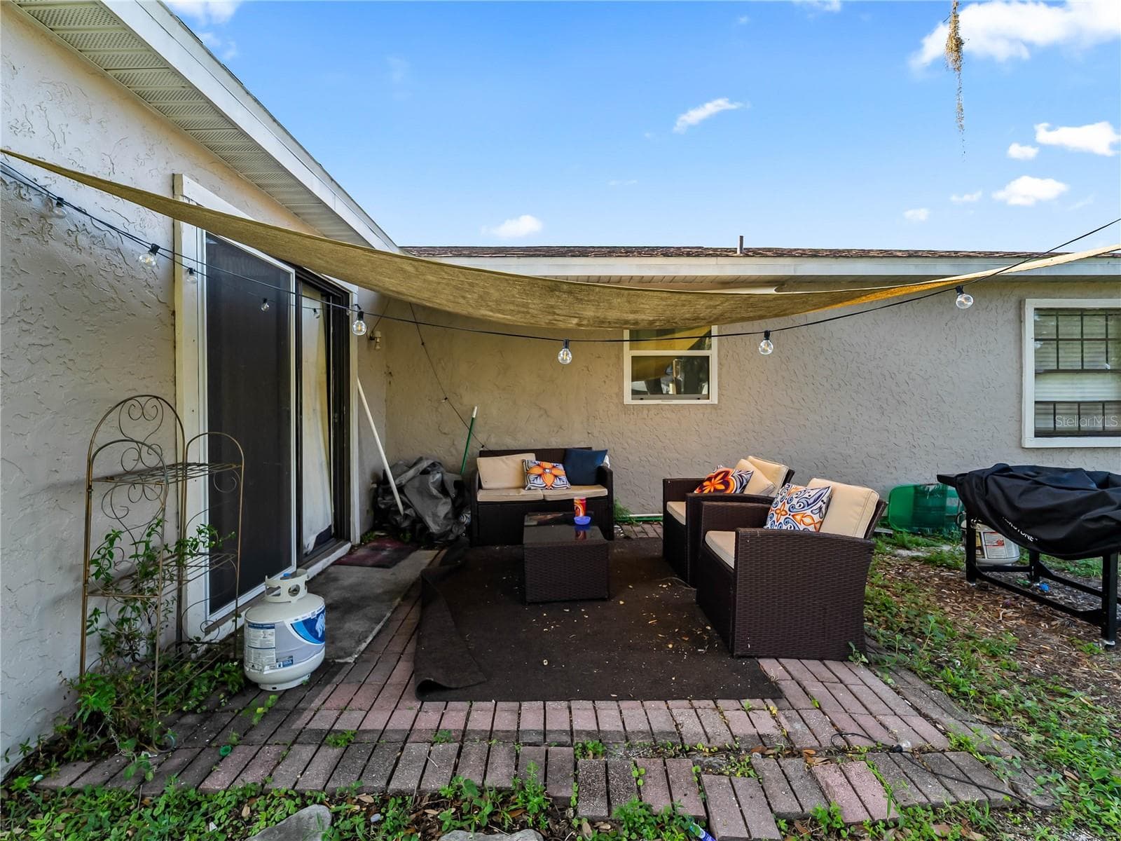 CoveredPatio_1018RedBayTer_PortCharlotte_OutdoorLiving_Panorama.jpg - 1018 RED BAY TER NW, PORT CHARLOTTE