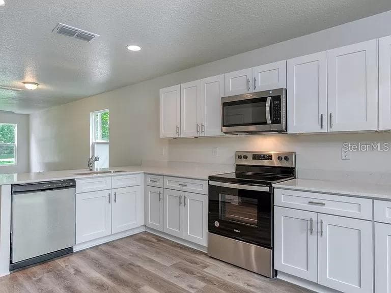 Single Family Residence at 10010 MCMAHON AVE, HASTINGS, photo 8 of 22