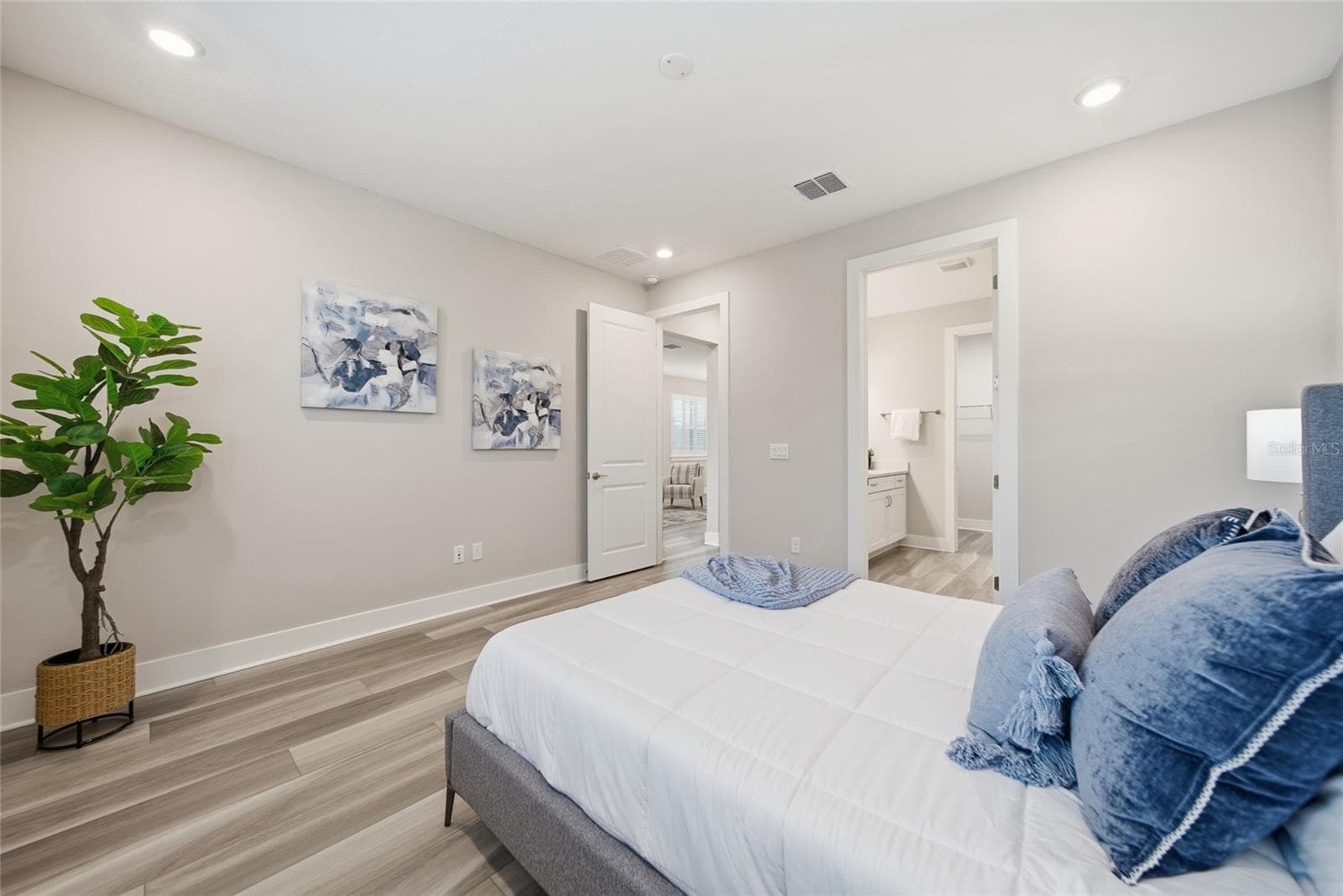 Townhouse at 31887 ANCHOR POINT DR, WESLEY CHAPEL, photo 21 of 48