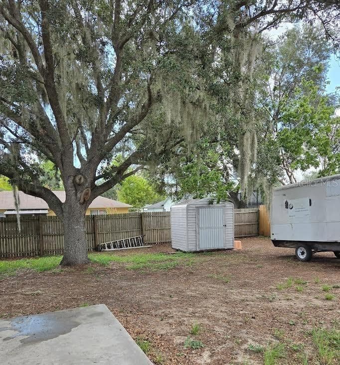 Backyard with shed - 10752 CRESCENDO LOOP, CLERMONT