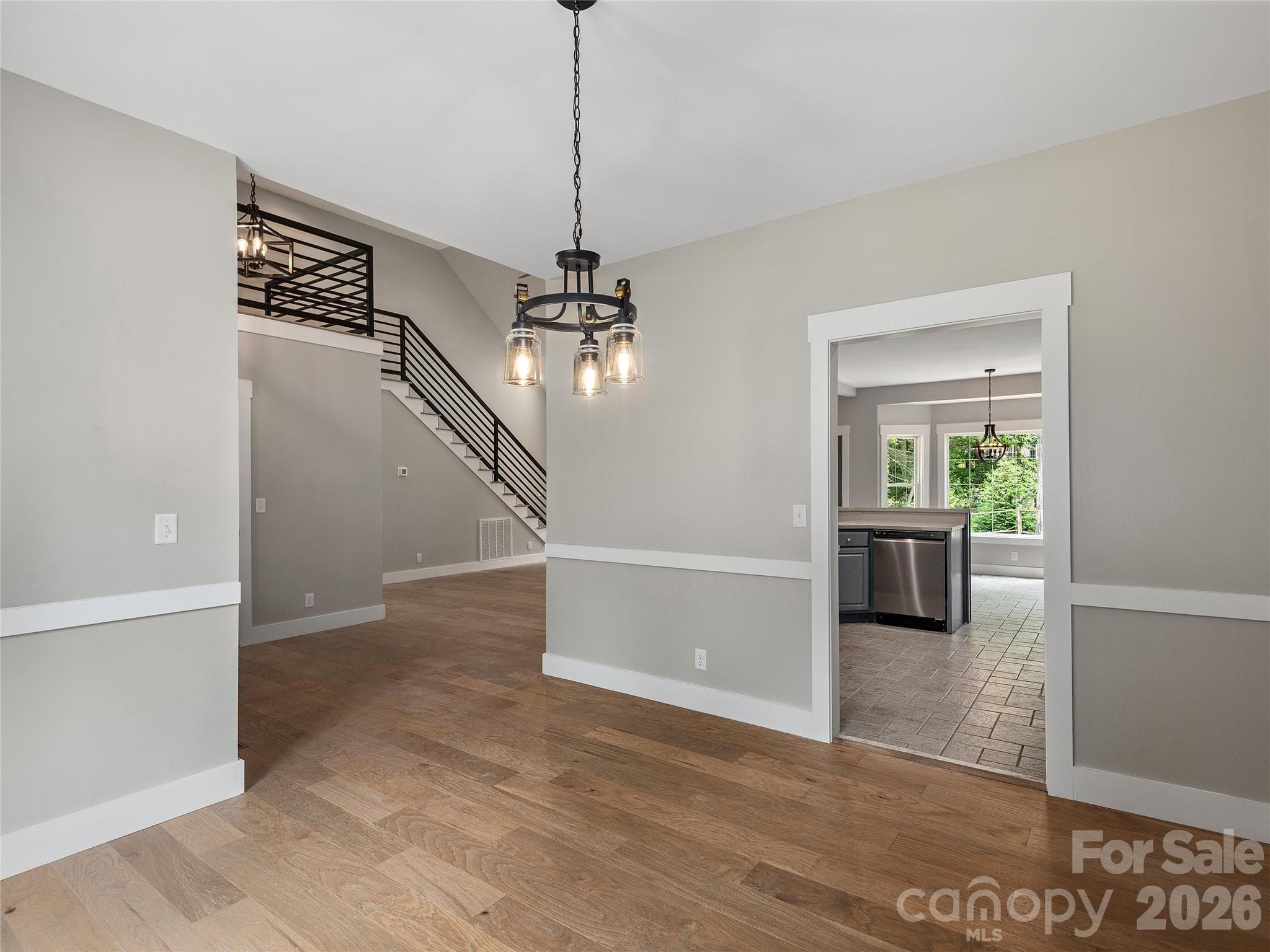Single Family Residence at 104 Arrowood Lane, Hendersonville, photo 15 of 36