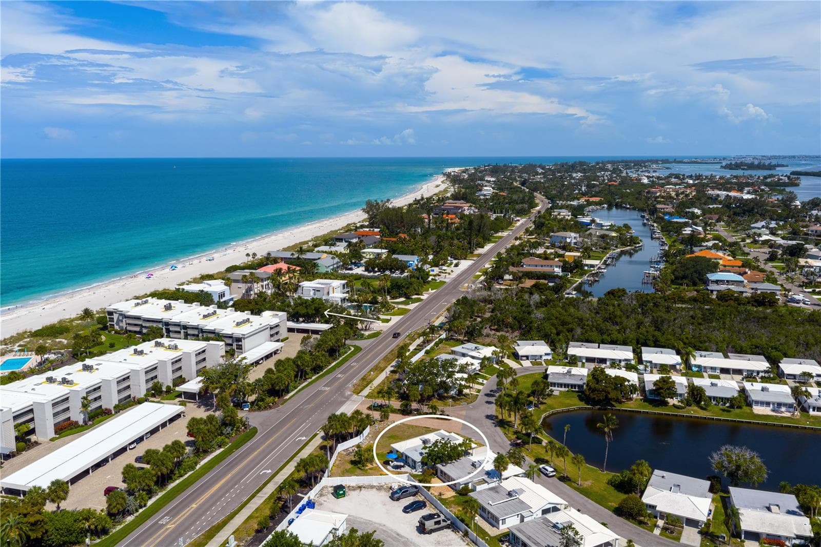 villa location with arrow to deeded beach entrance - 524 SPANISH DR S #125, LONGBOAT KEY