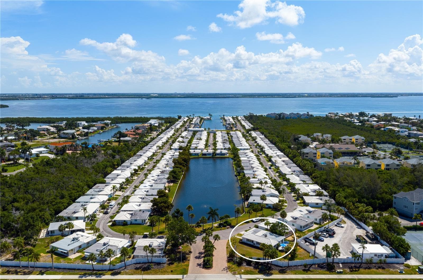 Spanish Main Yacht Club - 524 SPANISH DR S #125, LONGBOAT KEY