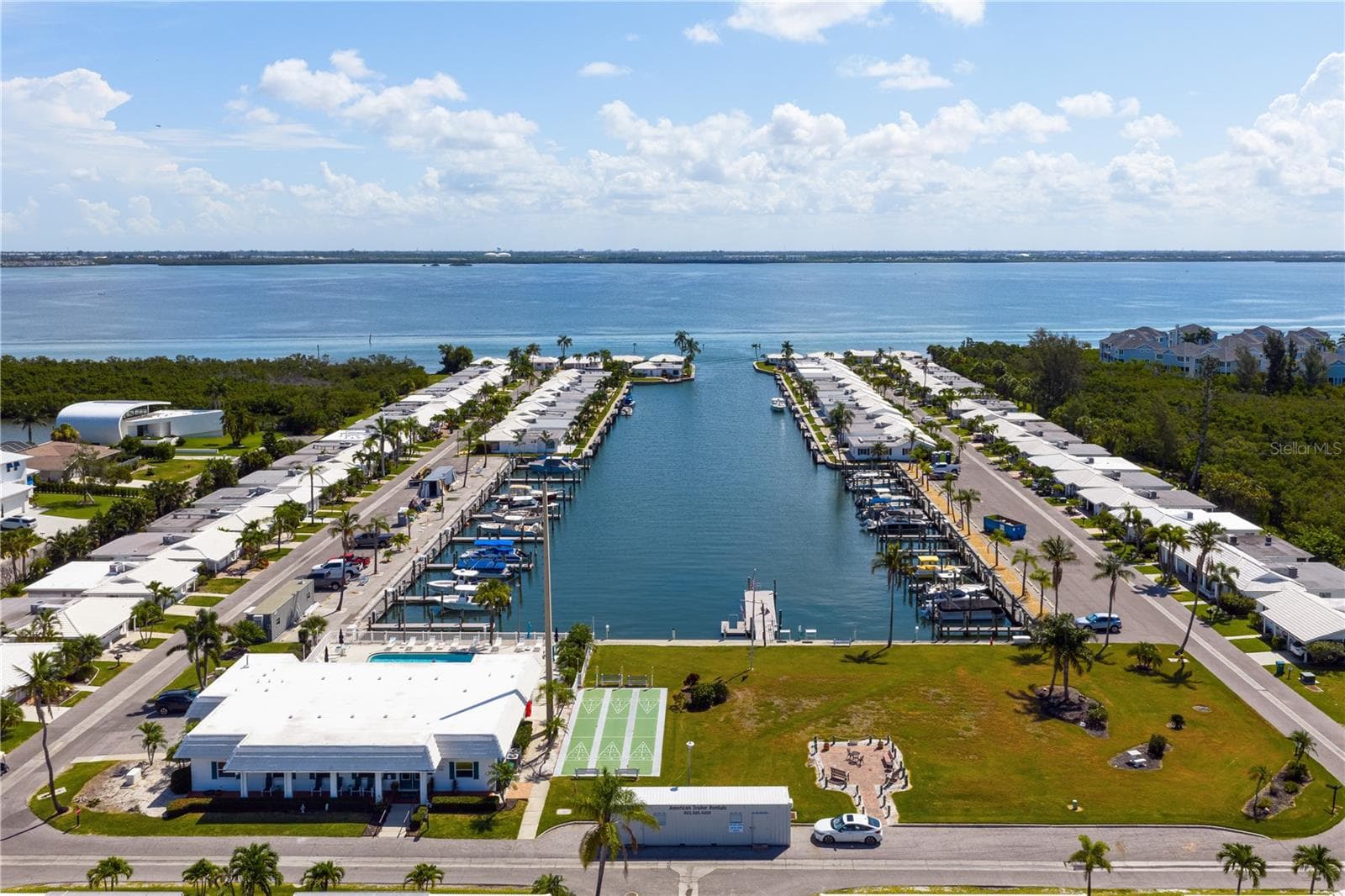 clubhouse and marina - 524 SPANISH DR S #125, LONGBOAT KEY