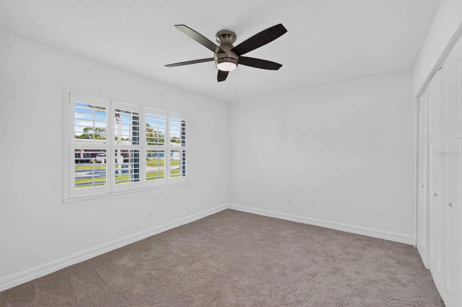 Half Duplex at 1136 HARBOUR POINT DR, PORT ORANGE, photo 4 of 57