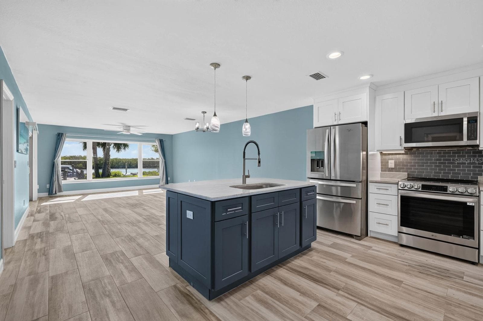 Half Duplex at 1136 HARBOUR POINT DR, PORT ORANGE, photo 12 of 57