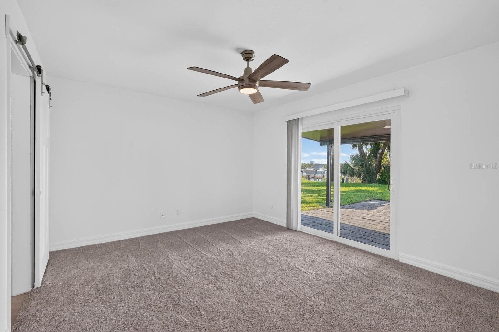 Half Duplex at 1136 HARBOUR POINT DR, PORT ORANGE, photo 19 of 57