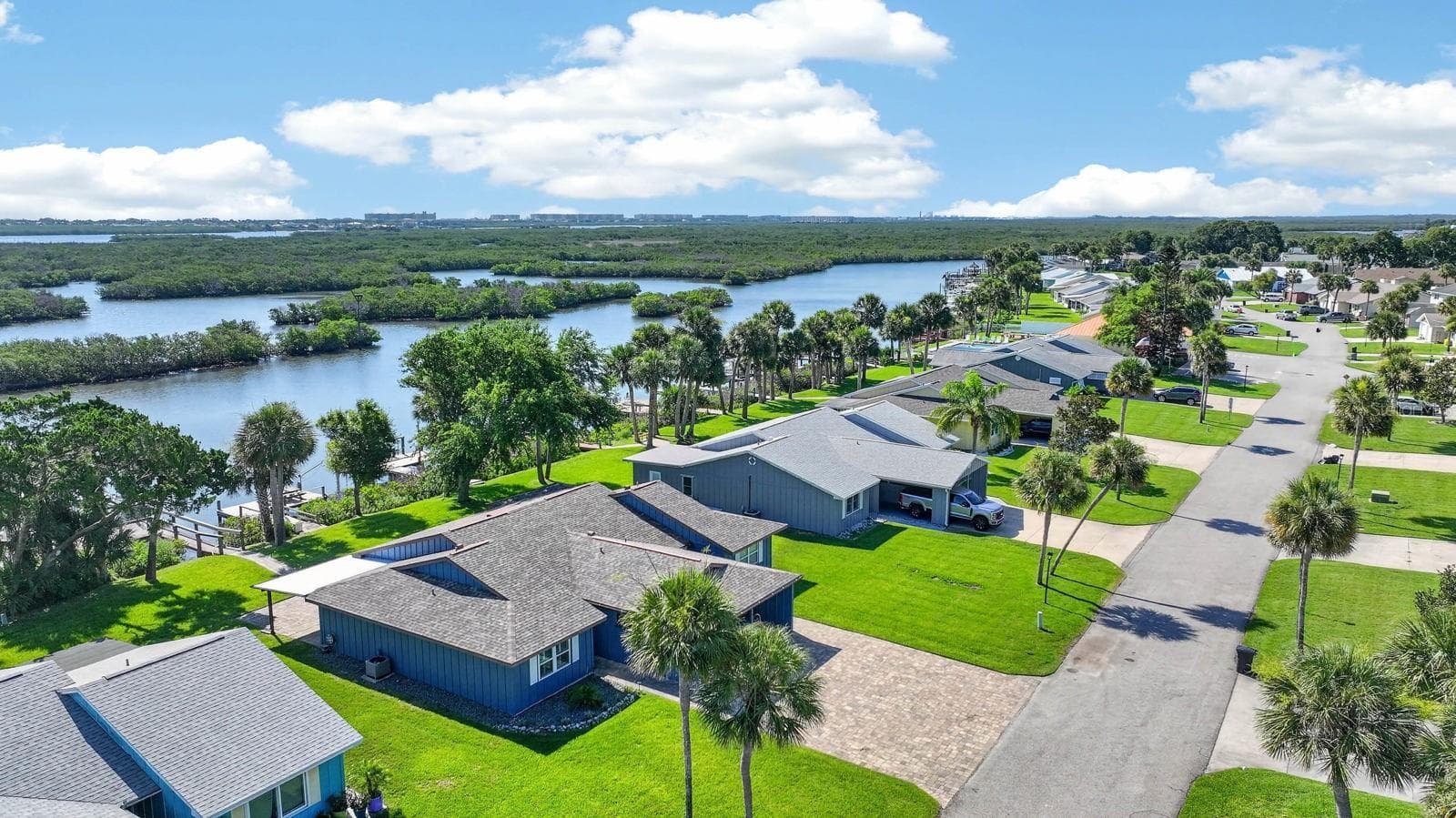 Half Duplex at 1136 HARBOUR POINT DR, PORT ORANGE, photo 47 of 57