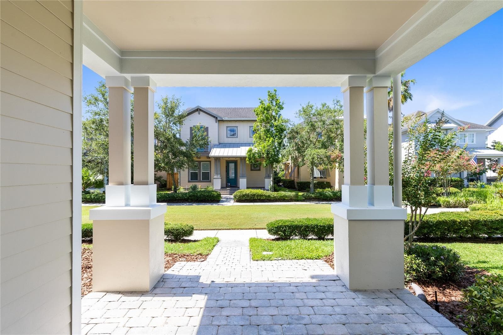 Single Family Residence at 8460 BERGSON PL, ORLANDO, photo 3 of 49
