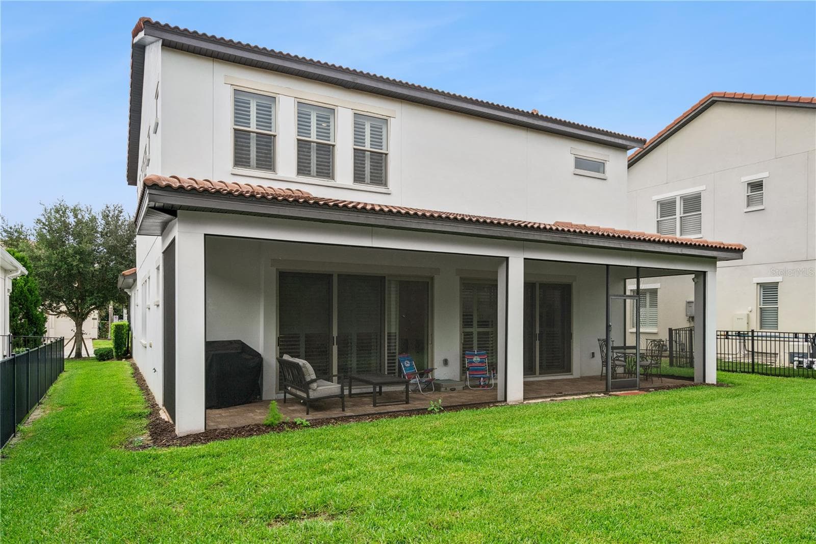 Rear Yard View - 15709 SHOREBIRD LN, WINTER GARDEN